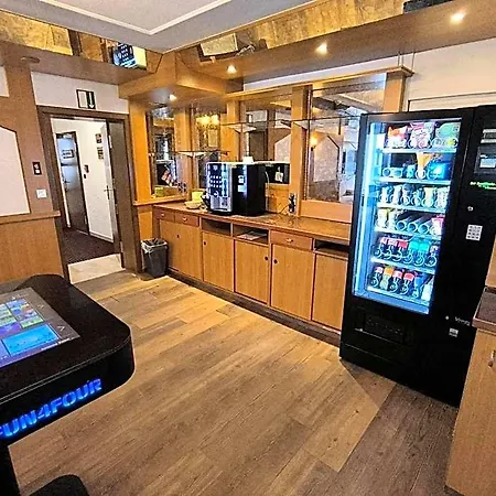 מלון Smart B&b2 Bb2 301 *